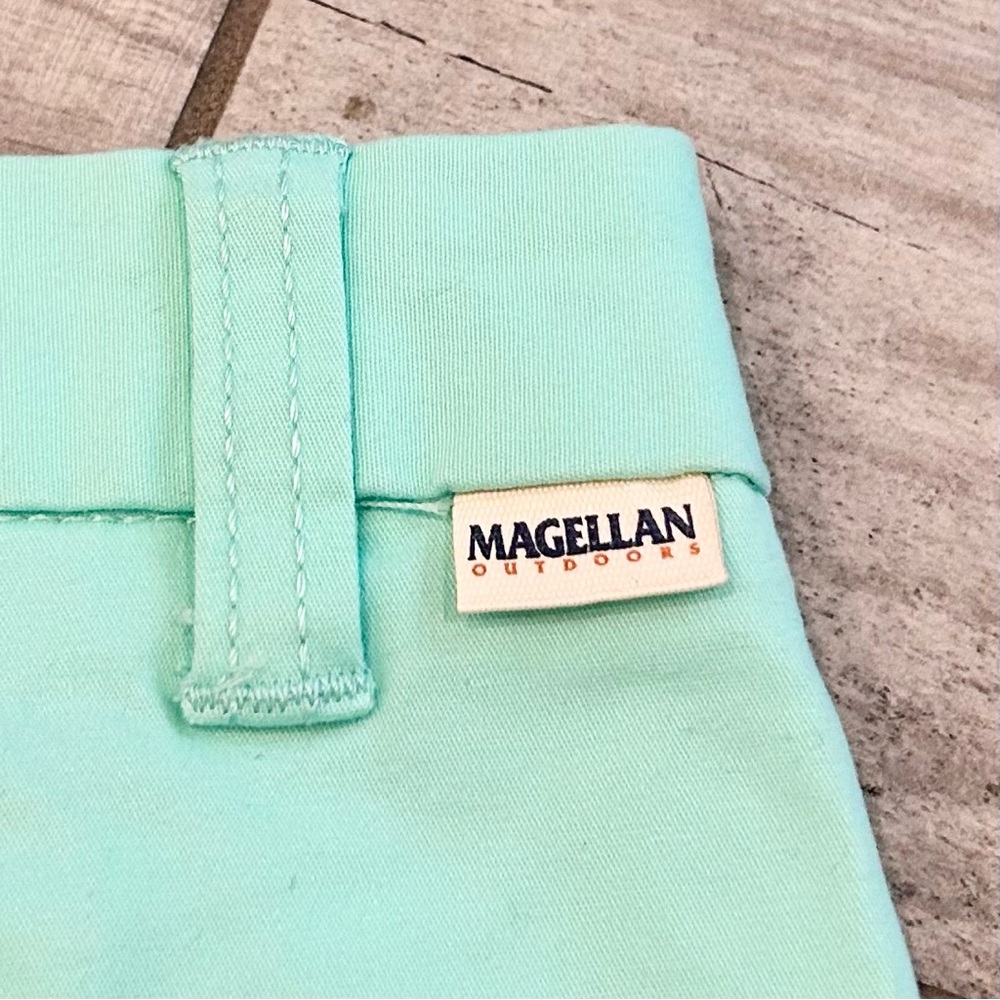 NWT Magellan Outdoors Women's Happy Camper Shorts in Beach Glass 14 - Picture 5 of 6